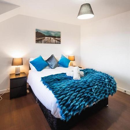 Perfect For Business And Leisure- Free Parking Appartement Southampton Buitenkant foto
