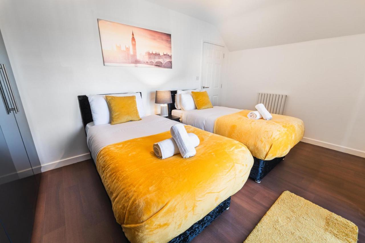 Perfect For Business And Leisure- Free Parking Appartement Southampton Buitenkant foto