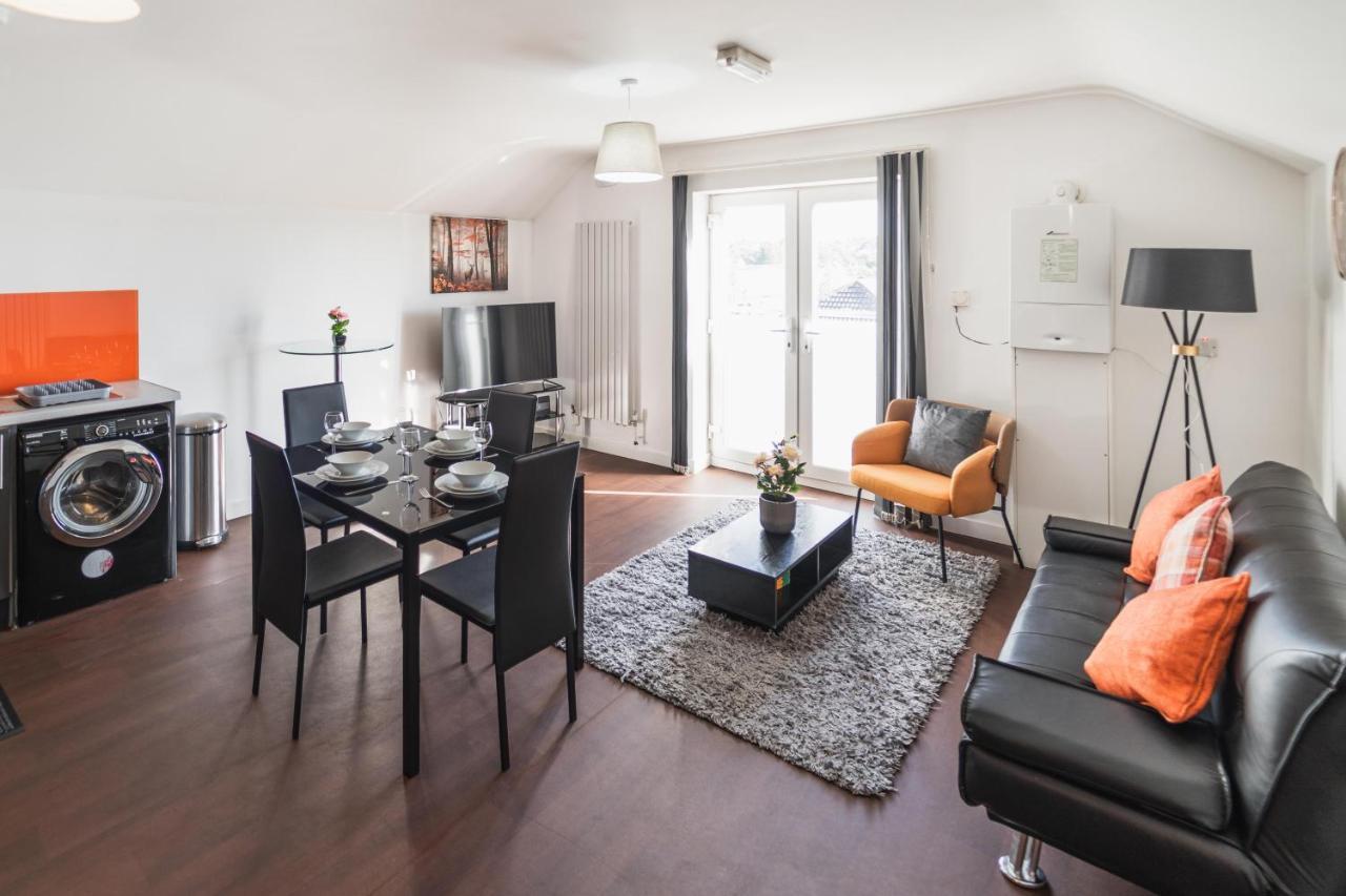 Perfect For Business And Leisure- Free Parking Appartement Southampton Buitenkant foto